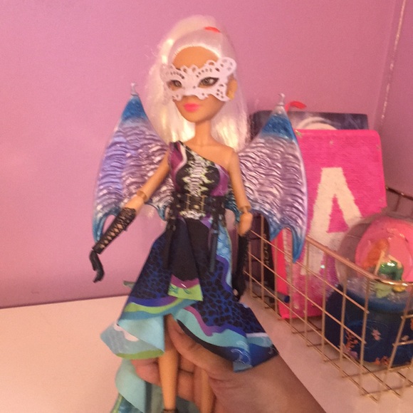 Project Mc2 Doll- Camryn - Picture 2 of 2